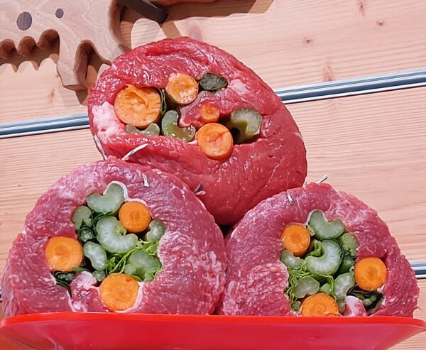 Rotolo Bollito Misto  €14,80 al Kg.